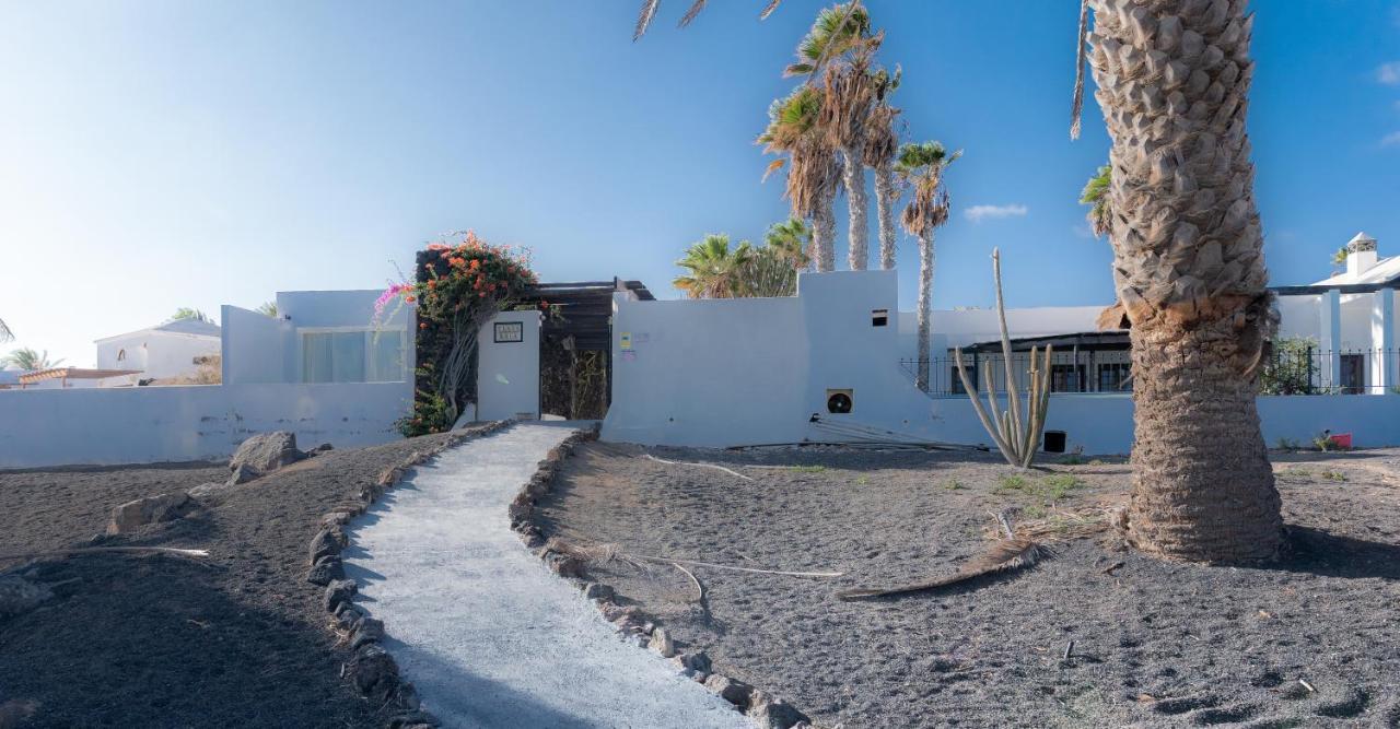 Luxury Estudio En Playa Roca A Primera Linea Del Mar Коста-Тегисе Экстерьер фото